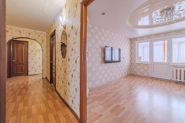Продам трехкомнатную (3-комн.) квартиру, Кижеватова ул, 30, Пенза г