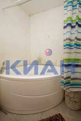 Продам двухкомнатную (2-комн.) квартиру, 78 Добровольческой Бригады ул, 40, Красноярск г