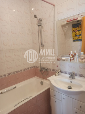 Продам двухкомнатную (2-комн.) квартиру, Пацаева пр-кт, 7к9, Долгопрудный г