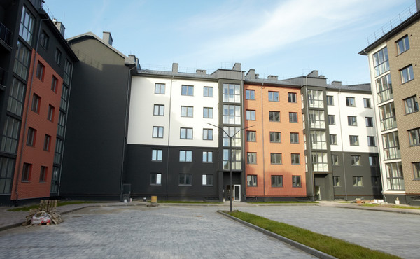 Продам двухкомнатную (2-комн.) квартиру, Солнечная ул, 21к2, Пионерский г