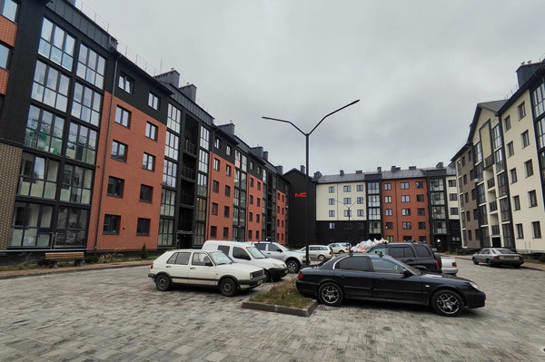 Продам двухкомнатную (2-комн.) квартиру, Солнечная ул, 21к2, Пионерский г