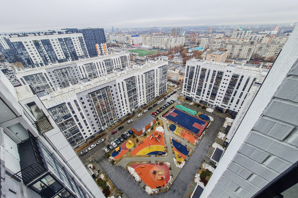Продам двухкомнатную (2-комн.) квартиру, Овчинникова ул, 18В, Челябинск г