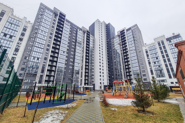 Продам двухкомнатную (2-комн.) квартиру, Овчинникова ул, 18В, Челябинск г