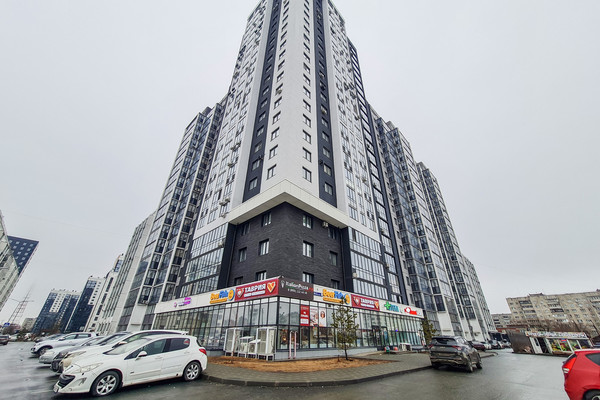 Продам двухкомнатную (2-комн.) квартиру, Овчинникова ул, 18В, Челябинск г