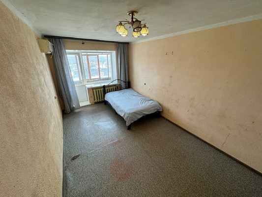 Продам трехкомнатную (3-комн.) квартиру, Городская ул, 23, Комсомольск-на-Амуре г