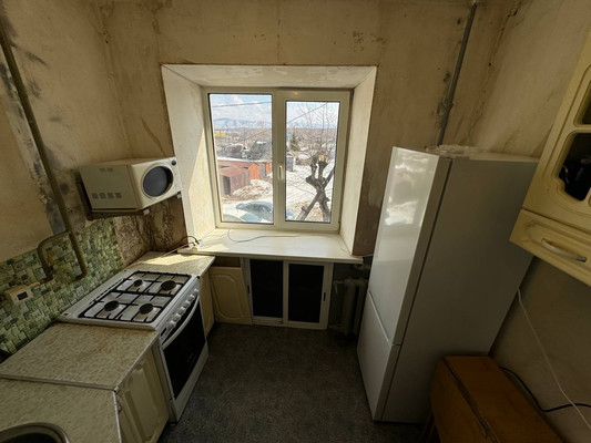 Продам трехкомнатную (3-комн.) квартиру, Городская ул, 23, Комсомольск-на-Амуре г