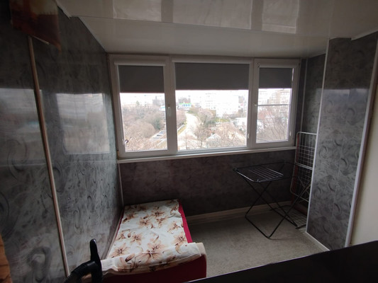 Продам трехкомнатную (3-комн.) квартиру, Звездная ул, 14, Туапсе г