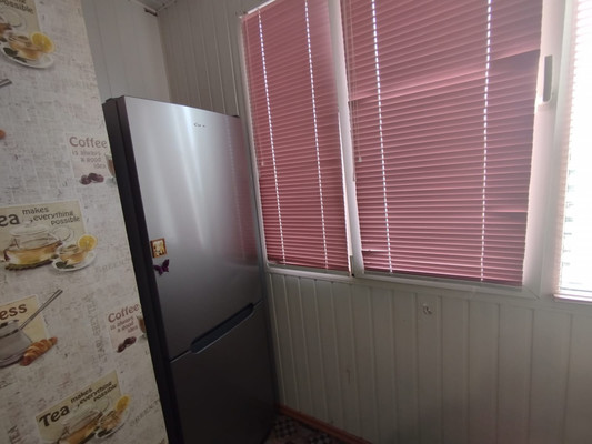 Продам трехкомнатную (3-комн.) квартиру, Звездная ул, 14, Туапсе г