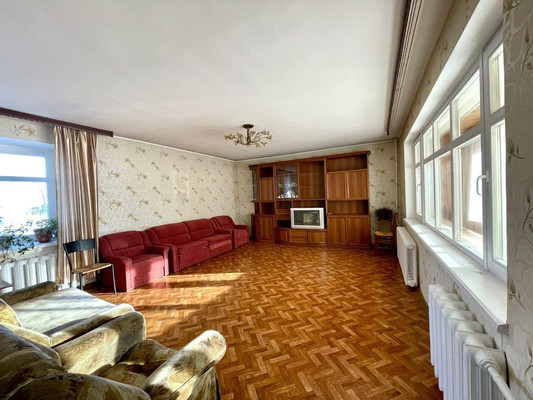 Продам двухкомнатную (2-комн.) квартиру, Байкальская ул, 3421, Иркутск г