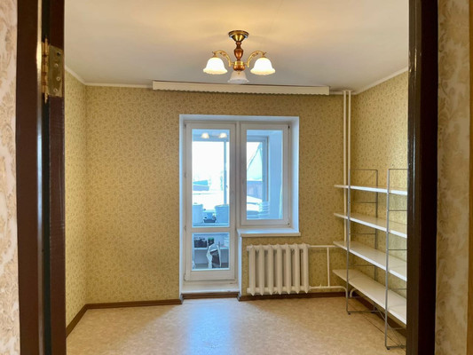 Продам двухкомнатную (2-комн.) квартиру, Байкальская ул, 3421, Иркутск г