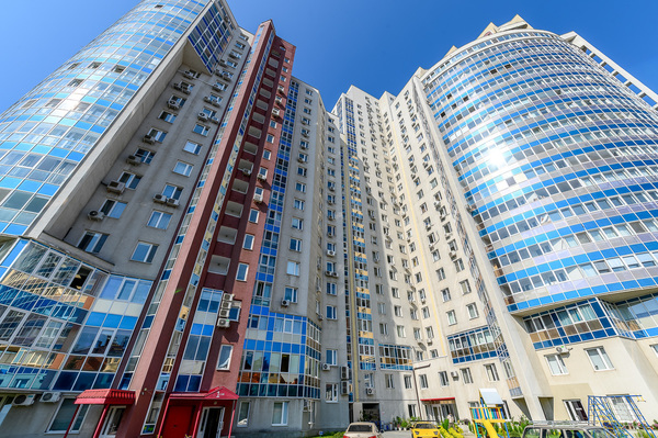 Продам трехкомнатную (3-комн.) квартиру, Большакова ул, 25, Екатеринбург г