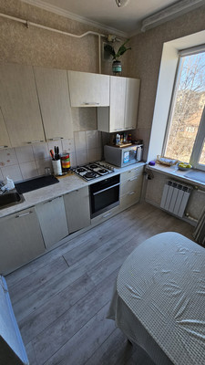 Продам двухкомнатную (2-комн.) квартиру, Гоголя ул, 4, Октябрьский г