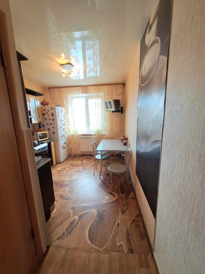 Продам трехкомнатную (3-комн.) квартиру, Захарова ул, 9, Нижний Тагил г