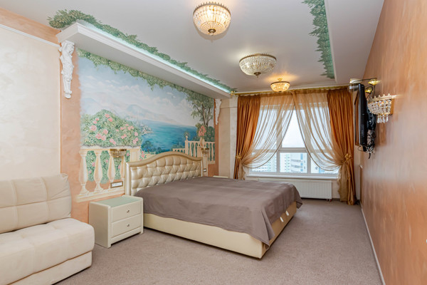 Продам многокомнатную квартиру, Чернышевского ул, 15кА, Пермь г