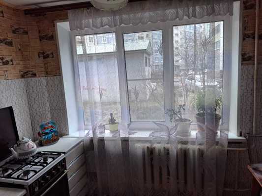 Продам двухкомнатную (2-комн.) квартиру, Интернациональная ул, 27,к.4, Рязань г