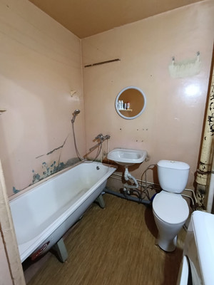 Продам однокомнатную (1-комн.) квартиру, Окунева ул, 18, Нижний Тагил г