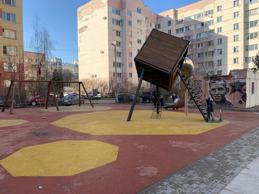 Продам трехкомнатную (3-комн.) квартиру, Школьная ул, 7, Бугры п
