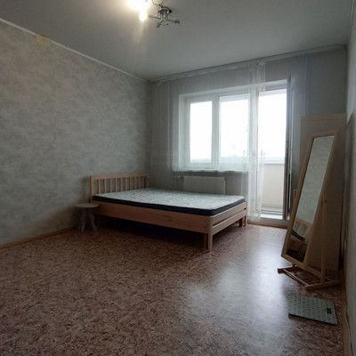 Продам однокомнатную (1-комн.) квартиру, Большая Санкт-Петербургская ул, 106к4, Великий Новгород г