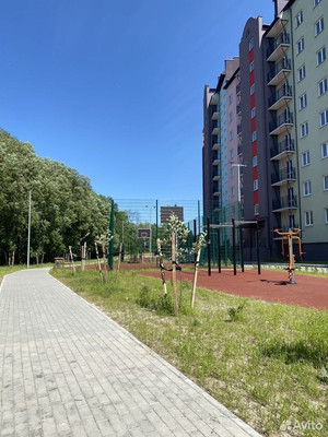 Продам двухкомнатную (2-комн.) квартиру, Орудийная ул, 1а, Калининград г