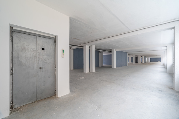 Продам офисное помещение 1 094,3 м2, Фронтовых бригад ул, 18М, Екатеринбург г