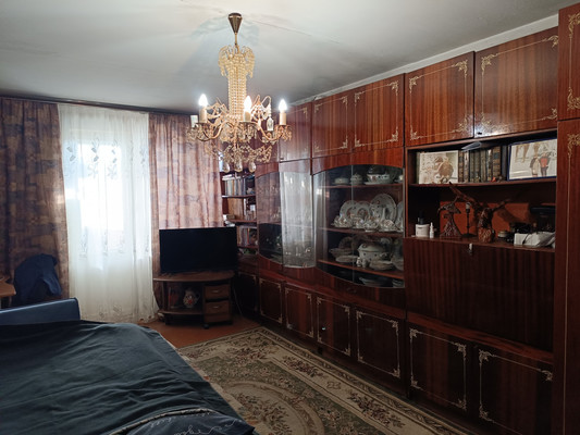 Продам двухкомнатную (2-комн.) квартиру, Тургенева ул, 14а, Симферополь г
