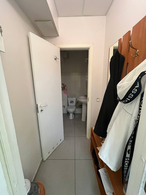 Продам коммерческое помещение 82,2 м2, Гайдара ул, 155, Калининград г