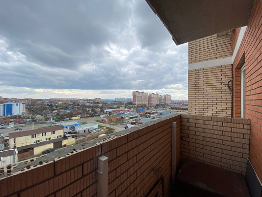 Продам однокомнатную (1-комн.) квартиру, Есаульская ул, 57, Краснодар г
