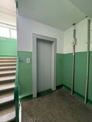 Продам двухкомнатную (2-комн.) квартиру, Фатыха Амирхана ул, 51, Казань г