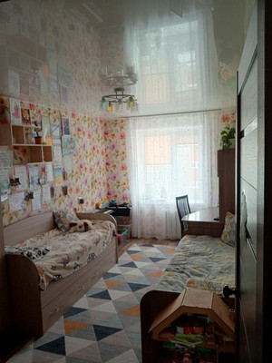 Продам двухкомнатную (2-комн.) квартиру, Луначарского ул, 32, Воткинск г