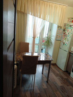 Продам двухкомнатную (2-комн.) квартиру, Луначарского ул, 32, Воткинск г