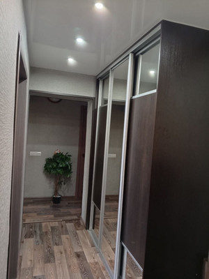 Продам двухкомнатную (2-комн.) квартиру, Луначарского ул, 32, Воткинск г