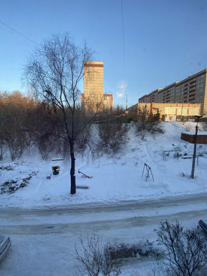 Продам трехкомнатную (3-комн.) квартиру, Школьная ул, 16, Воткинск г
