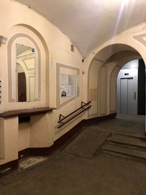 Продам комнату в 8-комн. квартире, Моховая ул, 28, Санкт-Петербург г