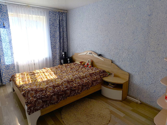 Продам трехкомнатную (3-комн.) квартиру, Калининградское шоссе ул, 18, Шоссейное п