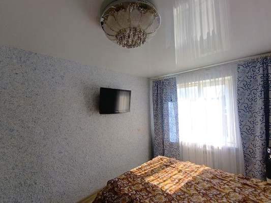 Продам трехкомнатную (3-комн.) квартиру, Калининградское шоссе ул, 18, Шоссейное п