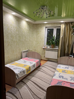 Продам трехкомнатную (3-комн.) квартиру, Киевская ул, 179, Нижний Тагил г