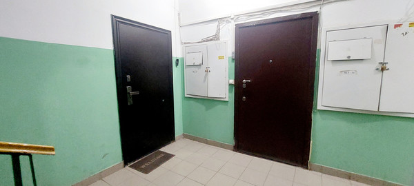 Продам трехкомнатную (3-комн.) квартиру, Хороводная ул, 50, Казань г