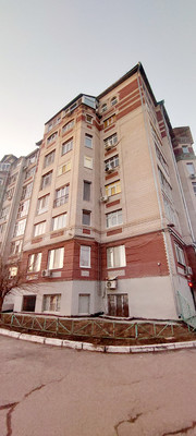 Продам трехкомнатную (3-комн.) квартиру, Хороводная ул, 50, Казань г