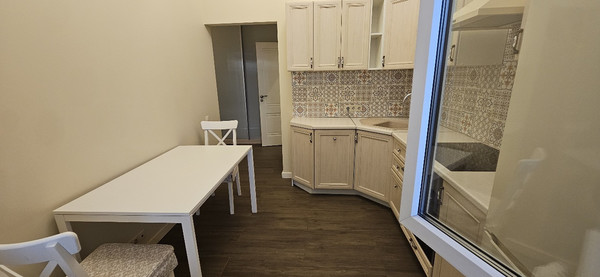 Продам двухкомнатную (2-комн.) квартиру, Горького ул, 79к12, Королев г