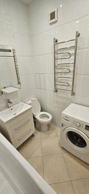 Продам двухкомнатную (2-комн.) квартиру, Горького ул, 79к12, Королев г
