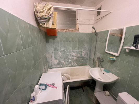 Продам однокомнатную (1-комн.) квартиру, Гаршина ул, 9Ак8, Томилино рп