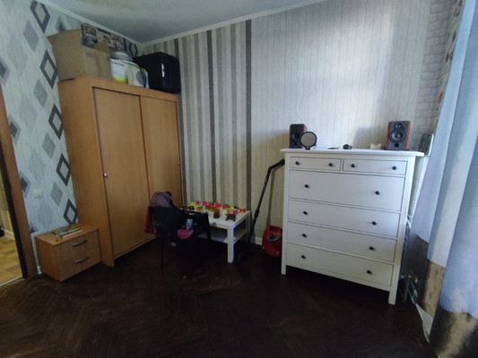 Продам комнату в 6-комн. квартире, Обводного канала наб, 132, Санкт-Петербург г