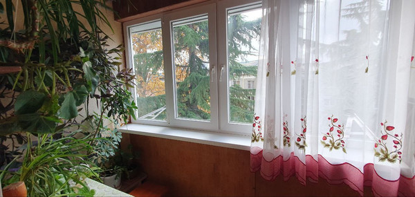 Продам двухкомнатную (2-комн.) квартиру, 50 лет Октября ул, 13, Алушта г