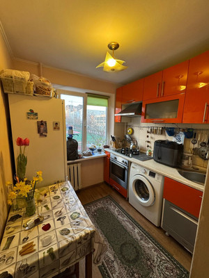 Продам двухкомнатную (2-комн.) квартиру, Волкова ул, 5/4, Ростов-на-Дону г