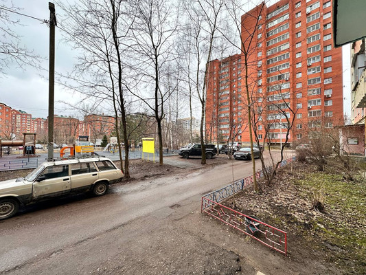 Продам однокомнатную (1-комн.) квартиру, им Константина Аверьянова мкр, 8, Дмитров г