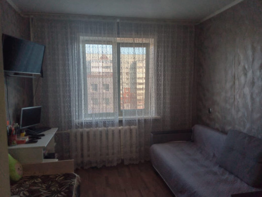 Продам двухкомнатную (2-комн.) квартиру, Лукина ул, 11к1, Казань г