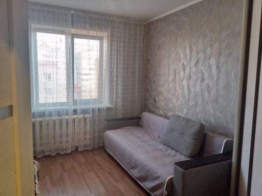 Продам двухкомнатную (2-комн.) квартиру, Лукина ул, 11к1, Казань г