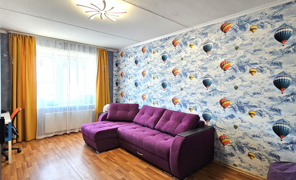 Продам трехкомнатную (3-комн.) квартиру, Парковая ул, 4А, Култаево с