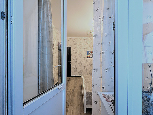 Продам трехкомнатную (3-комн.) квартиру, Колхозная ул, 55к4, Услонь д