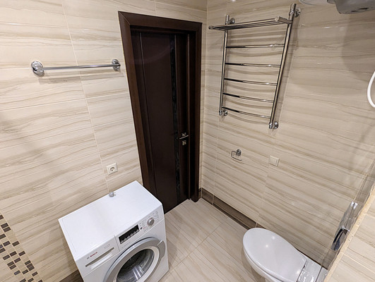 Продам трехкомнатную (3-комн.) квартиру, Колхозная ул, 55к4, Услонь д